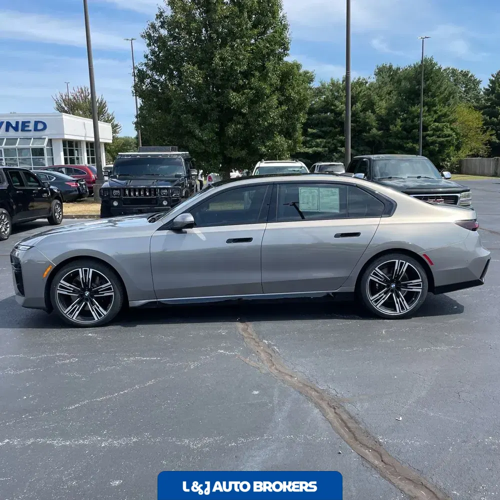 2024 BMW 7-Series 740i xDrive