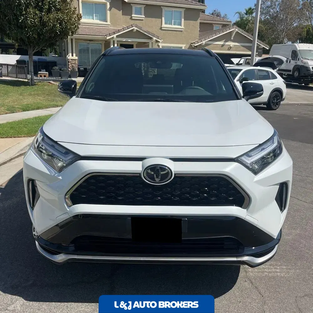 2025 Toyota RAV4 Plug-in Hybrid XSE