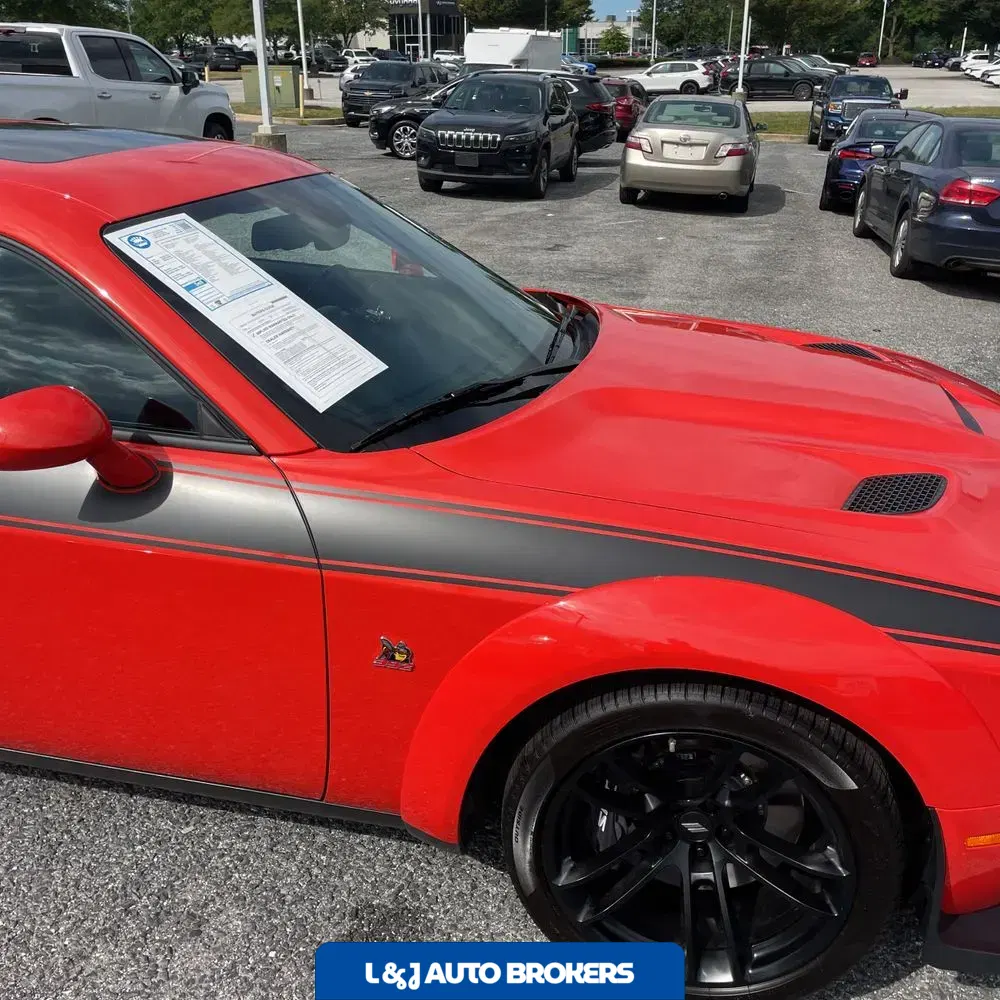 2023 Dodge Challenger R/T SCAT PACK