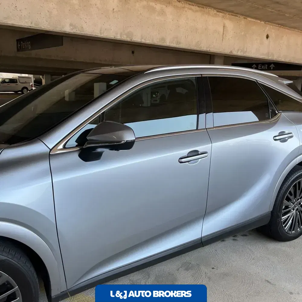 2024 Lexus RX 450h+ Luxury