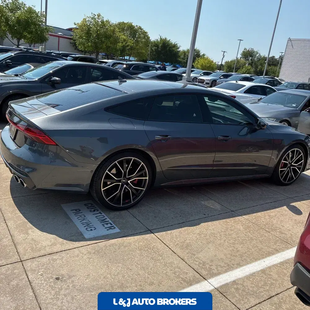 2022 Audi S7 Prestige