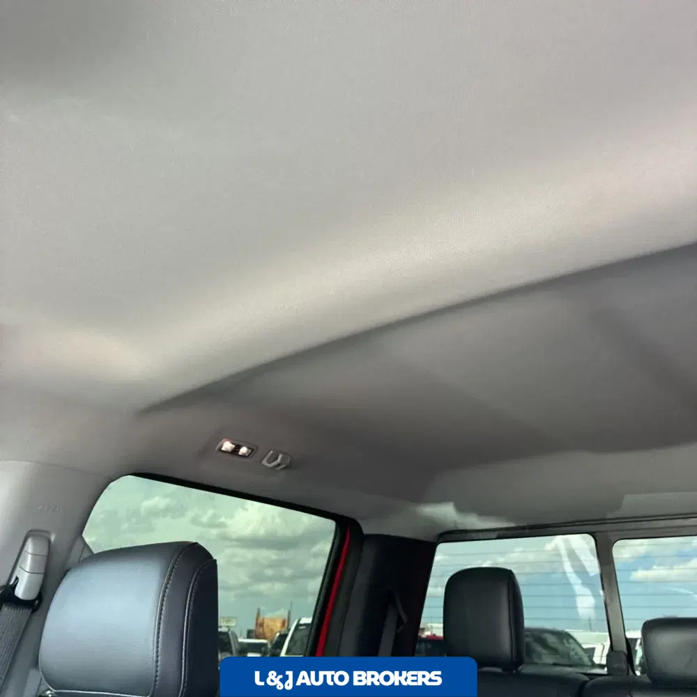 2025 Ford F-350 Super Duty Lariat