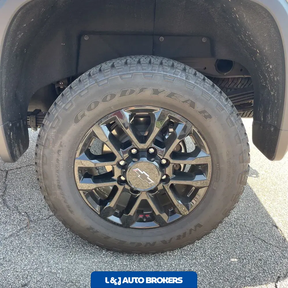 2025 Chevrolet Silverado 2500HD LTZ