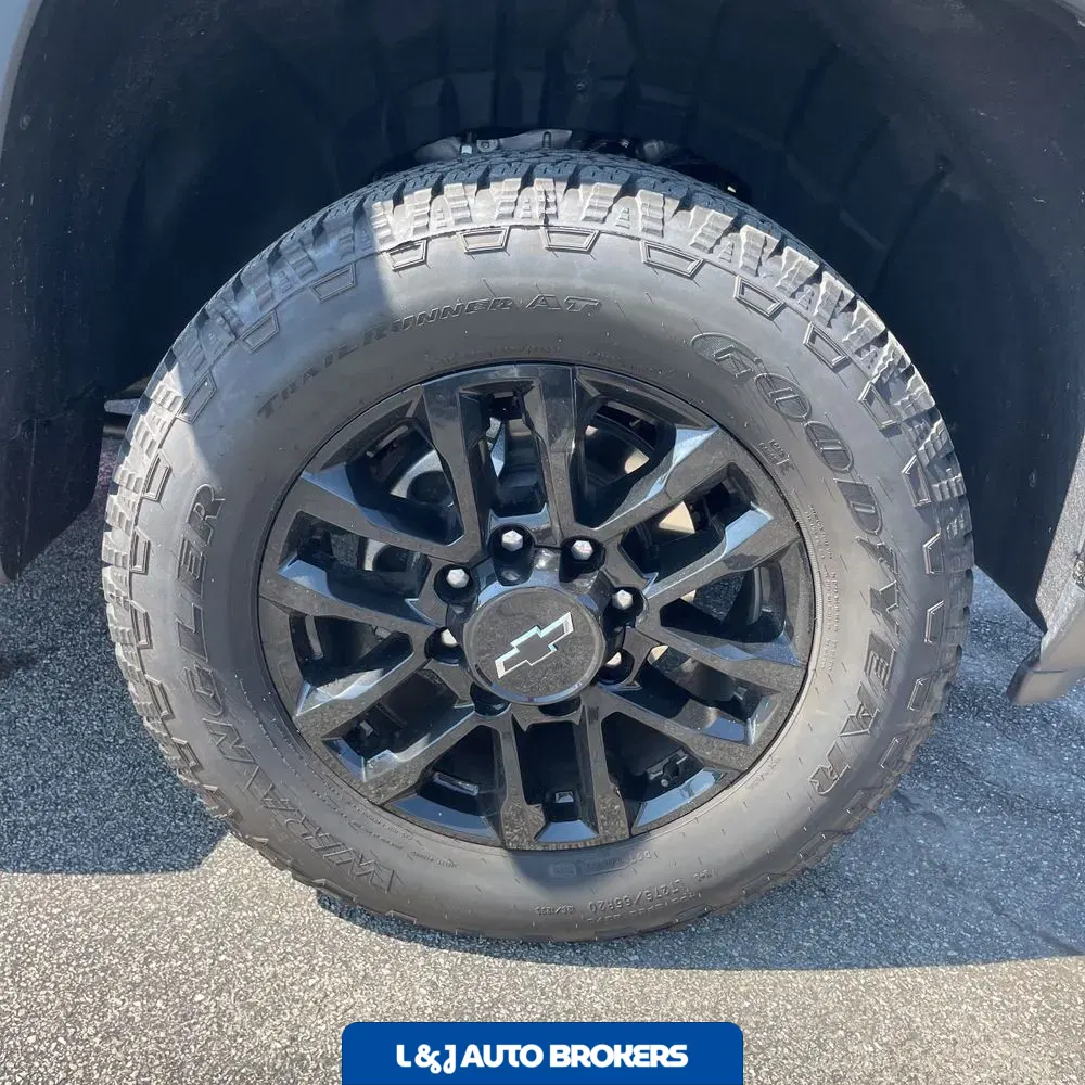2025 Chevrolet Silverado 2500HD LTZ