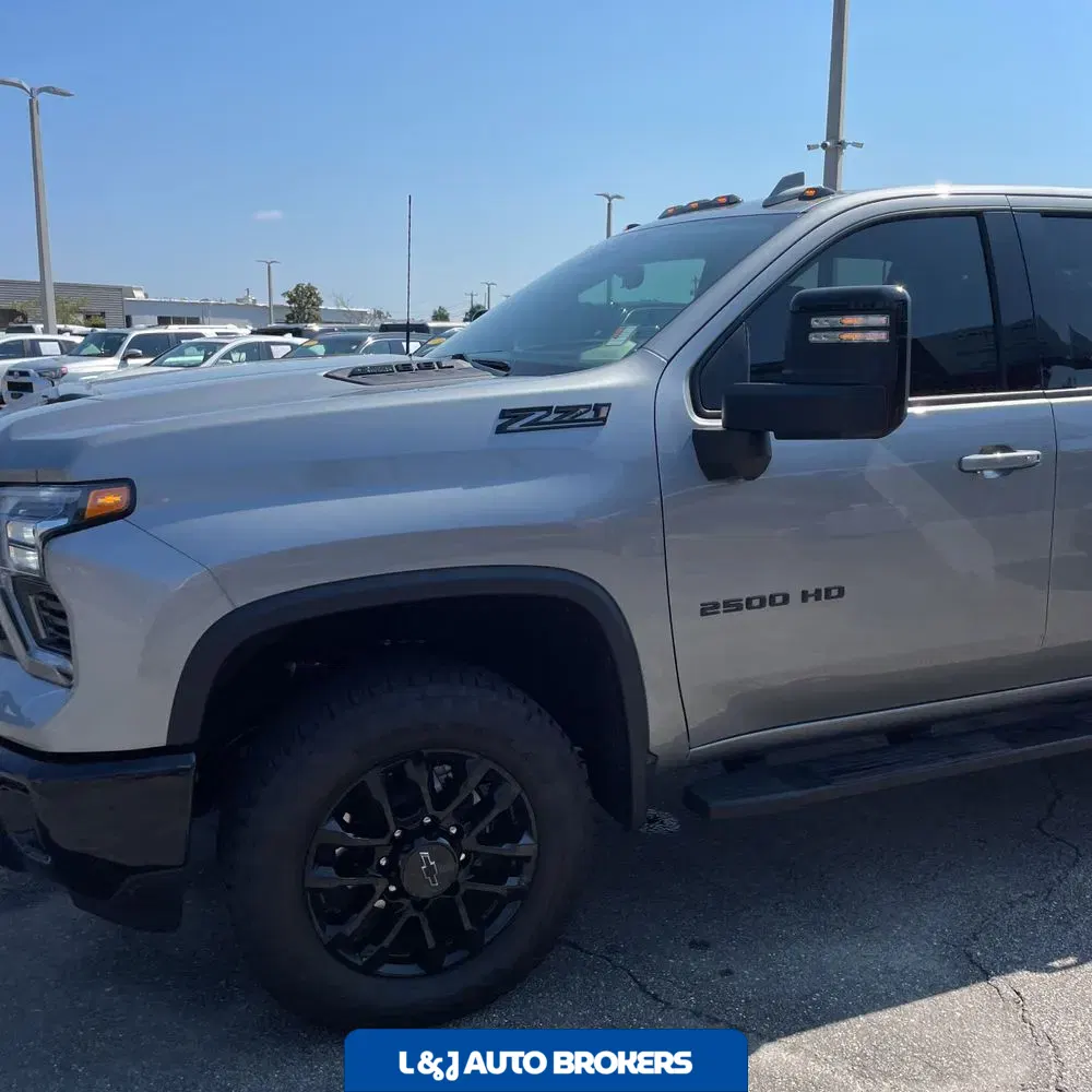 2025 Chevrolet Silverado 2500HD LTZ