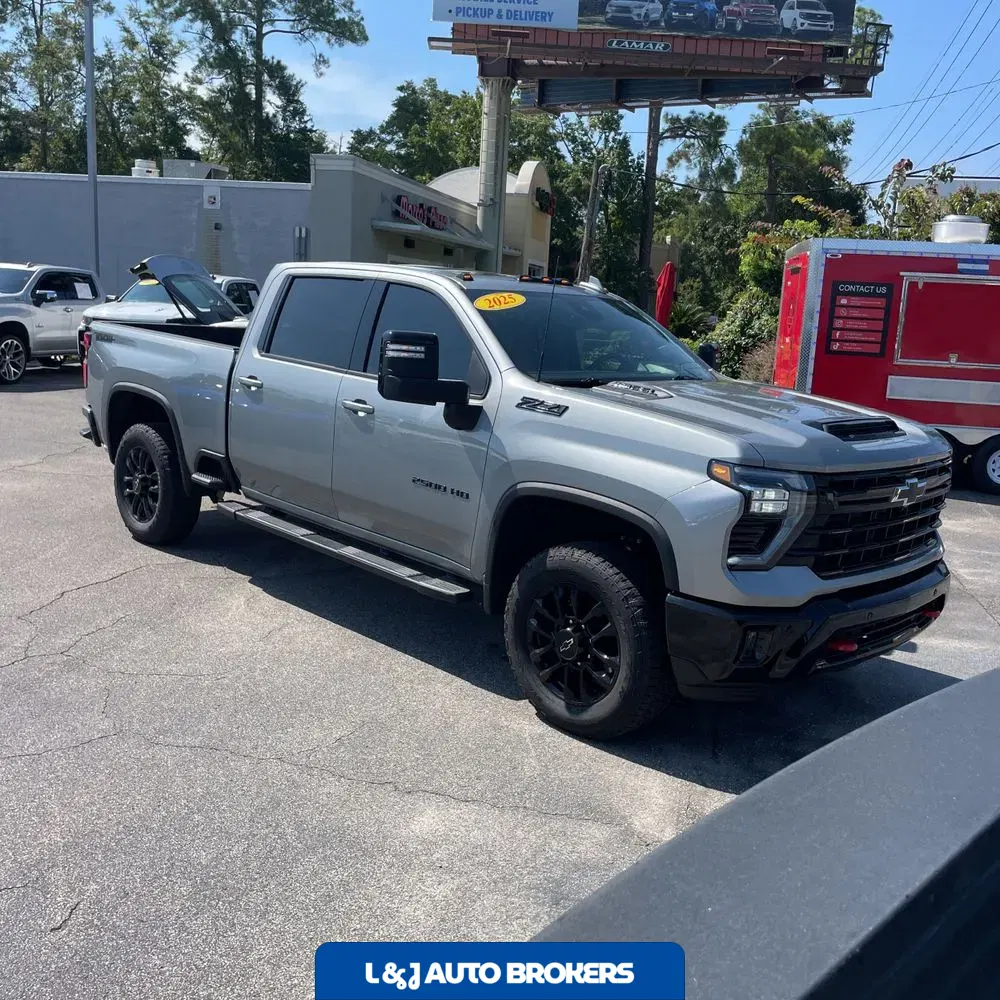 2025 Chevrolet Silverado 2500HD LTZ