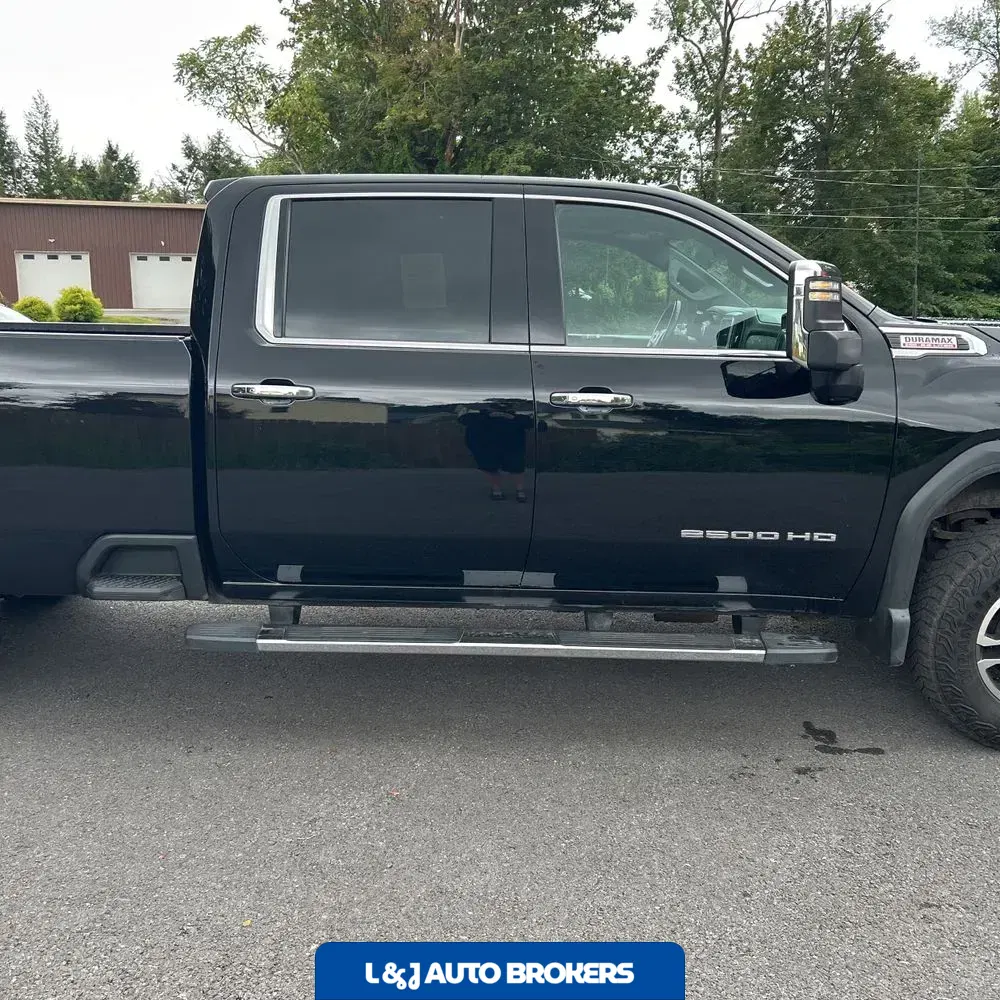 2023 GMC Sierra 2500HD SLT