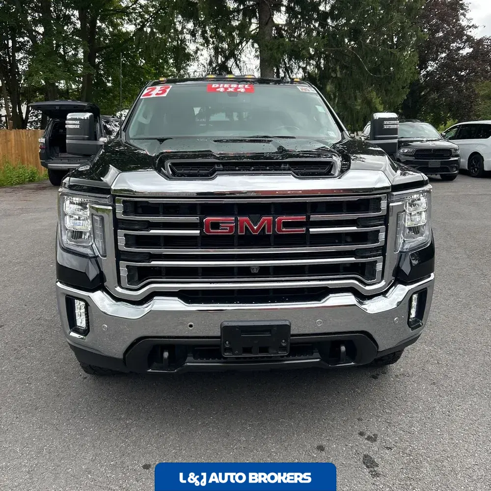 2023 GMC Sierra 2500HD SLT