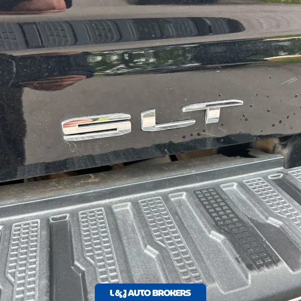 2023 GMC Sierra 2500HD SLT