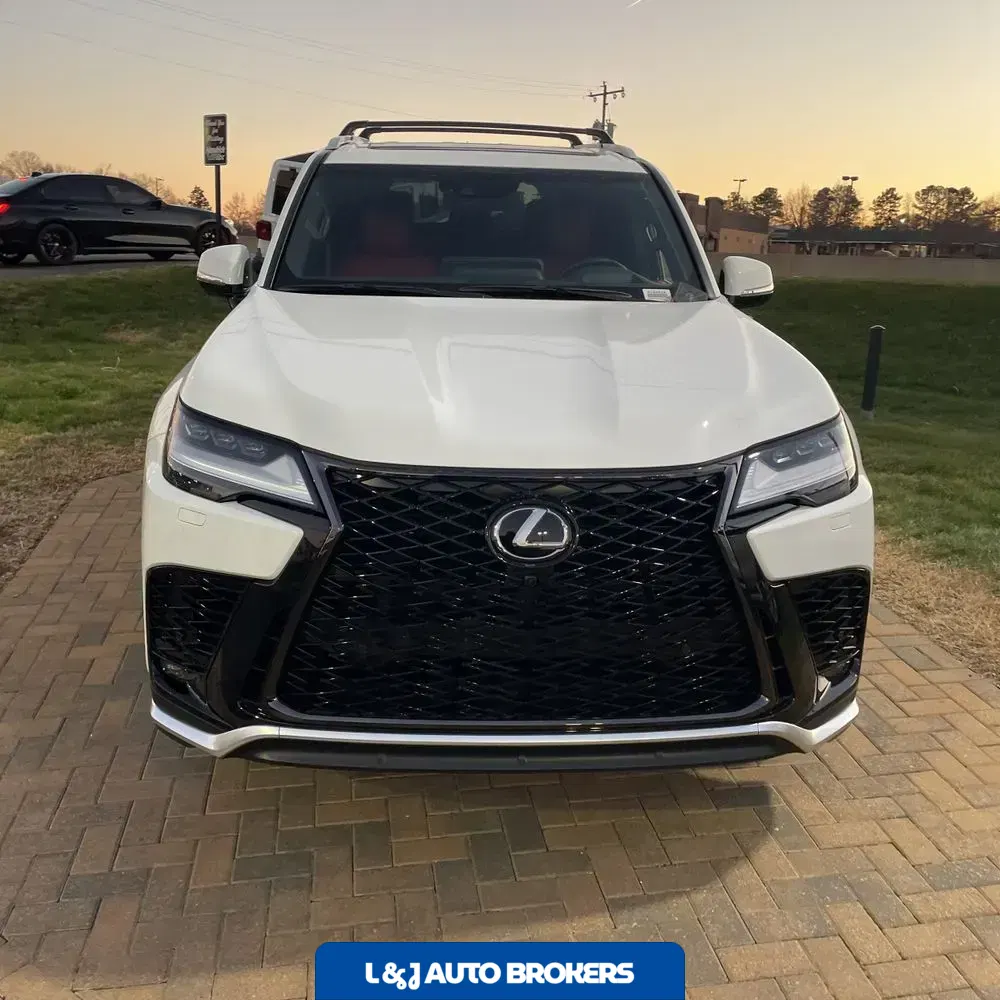 2024 Lexus LX 600 F SPORT Handling