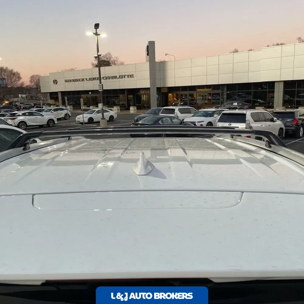 2024 Lexus LX 600 F SPORT Handling