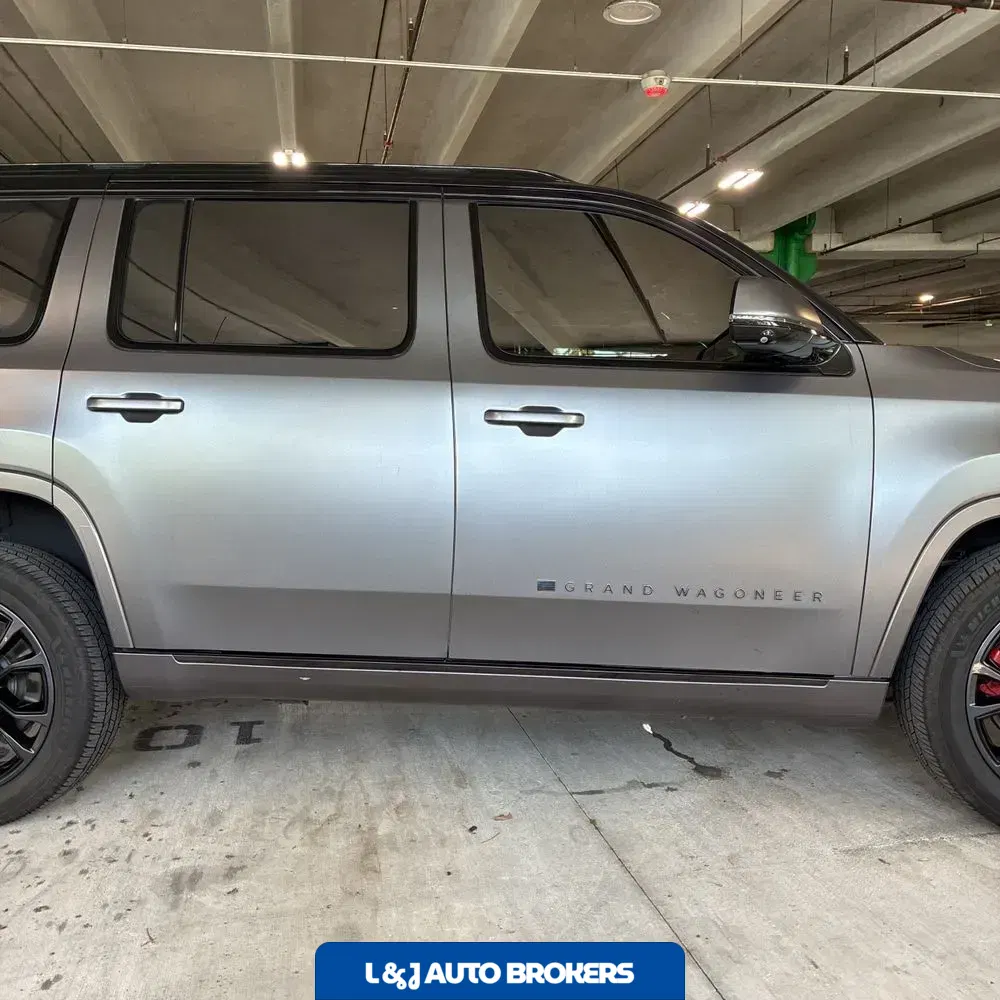 2022 Jeep Grand Wagoneer Obsidian