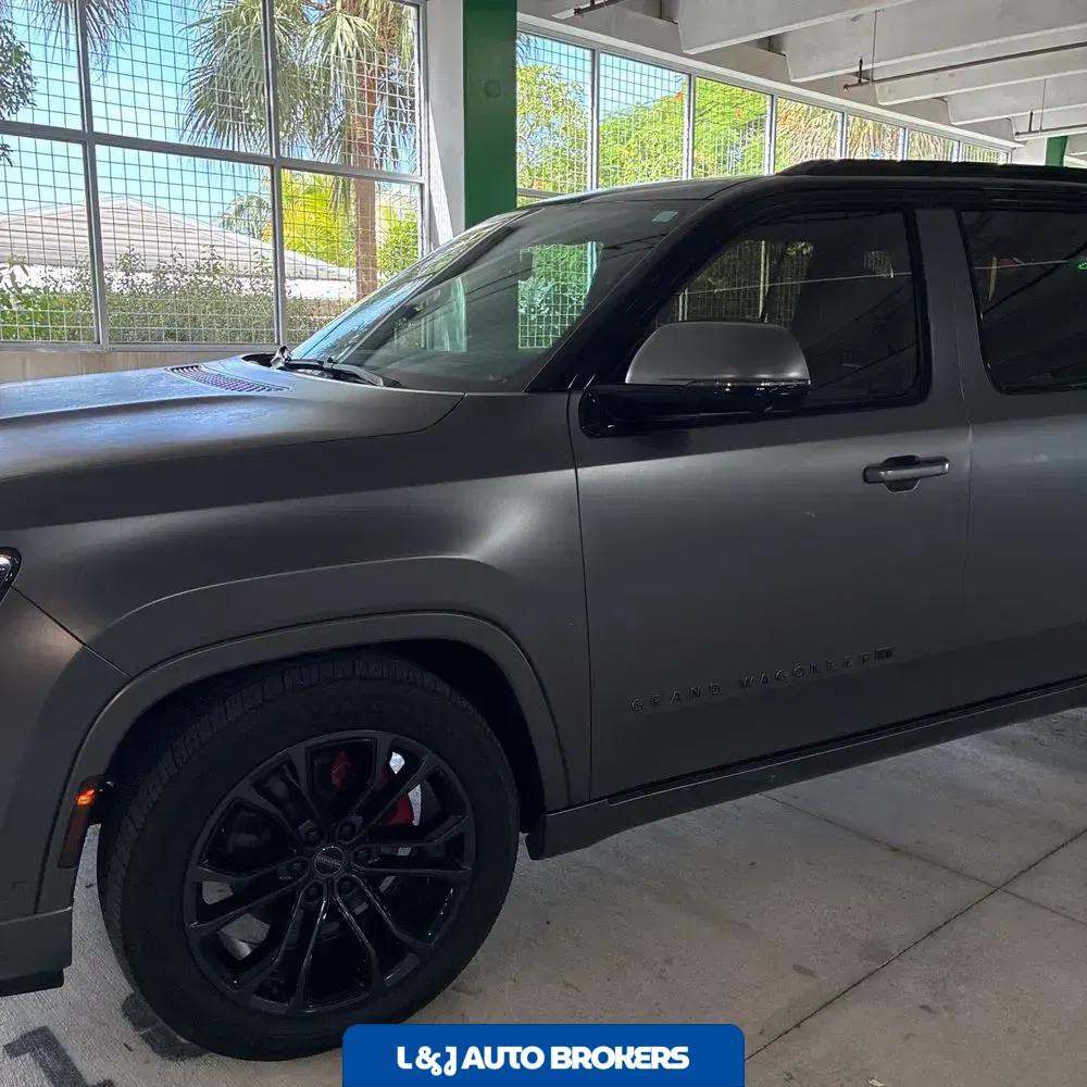 2022 Jeep Grand Wagoneer Obsidian