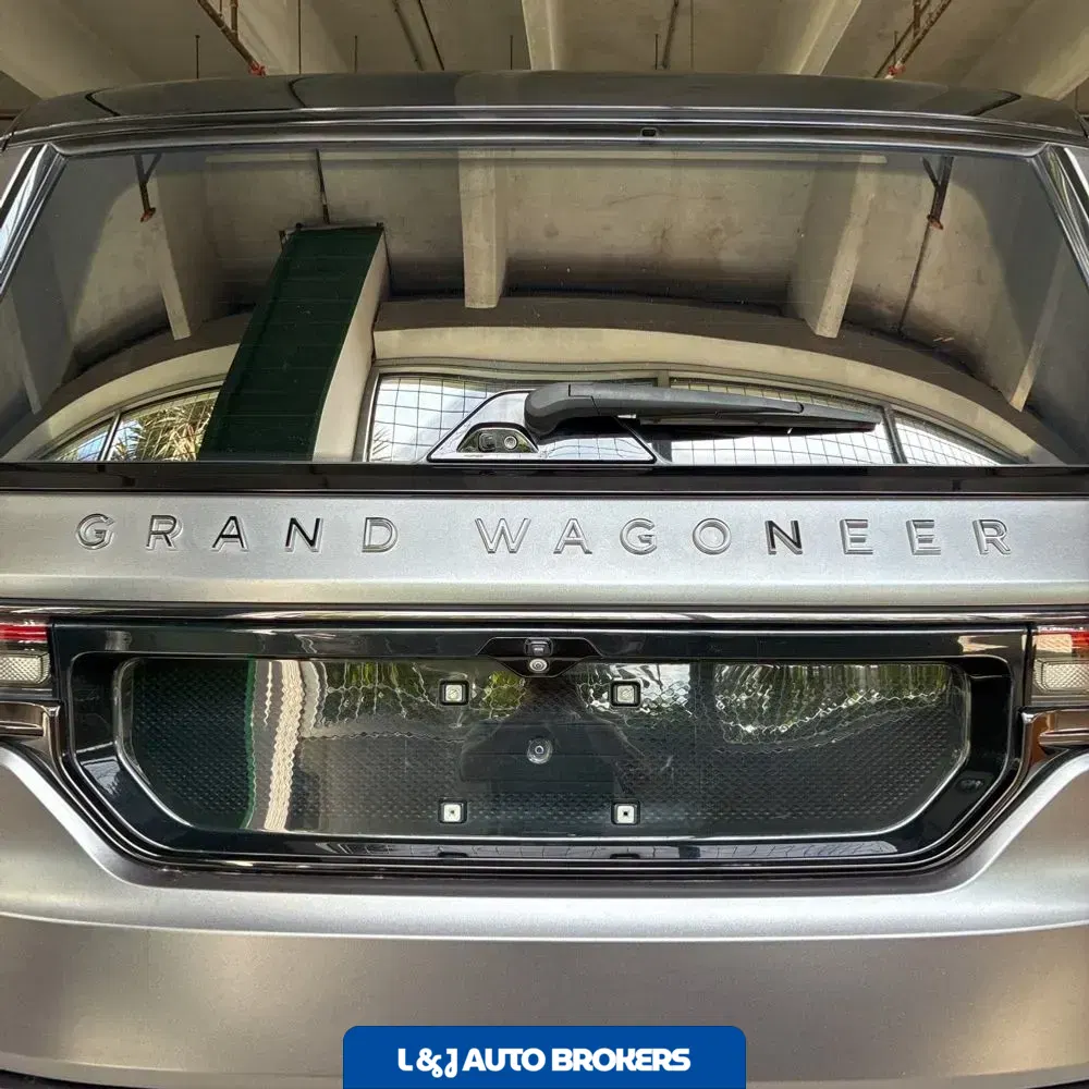 2022 Jeep Grand Wagoneer Obsidian