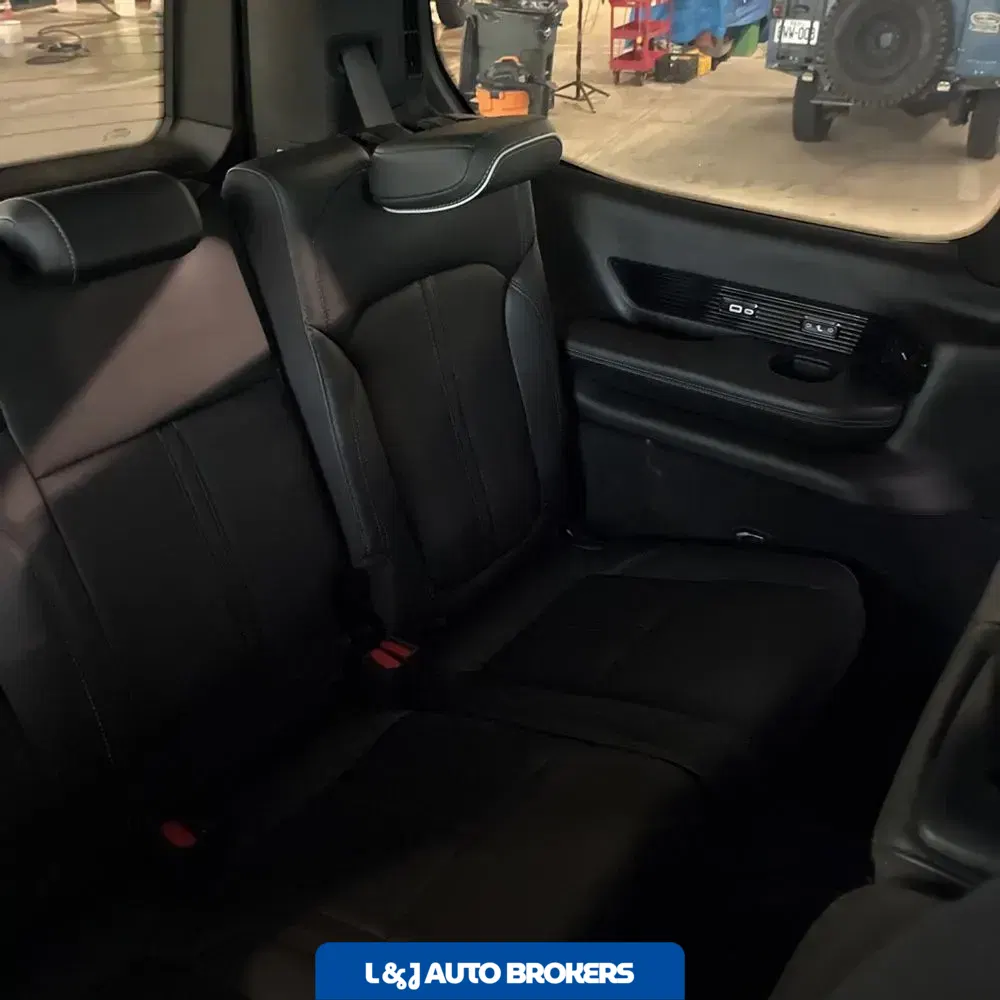 2022 Jeep Grand Wagoneer Obsidian