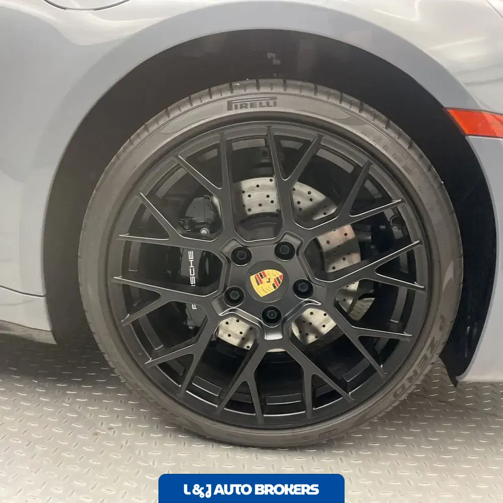 2024 Porsche 911 Carrera 4S