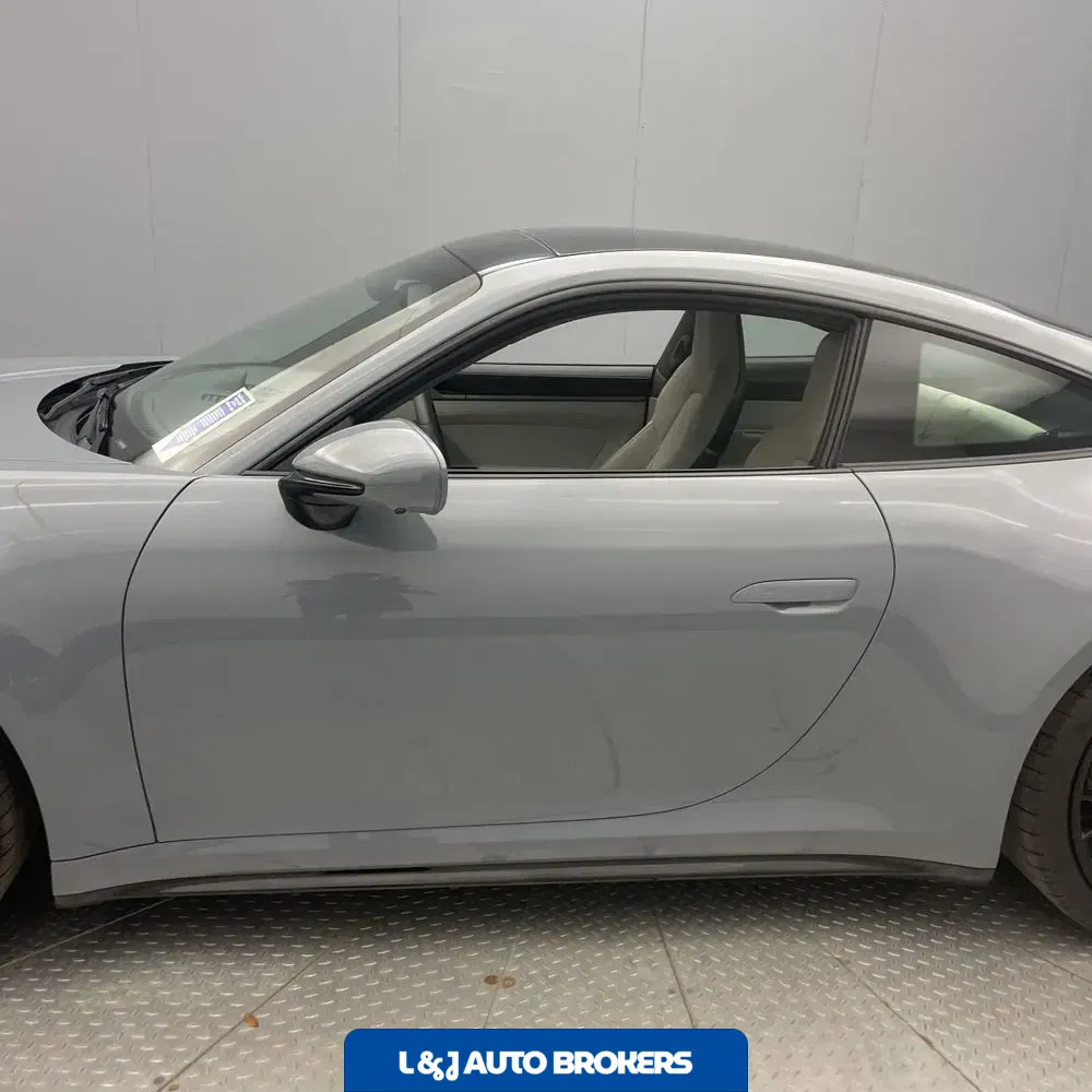 2024 Porsche 911 Carrera 4S