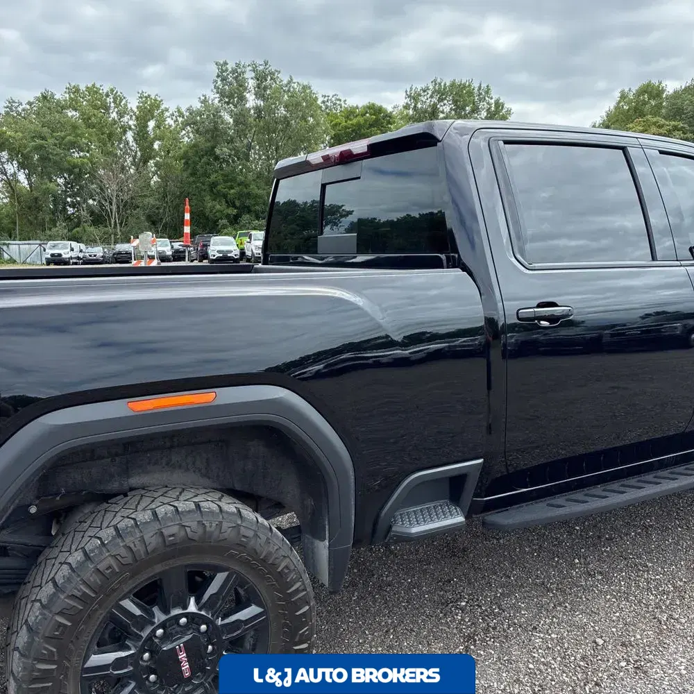2024 GMC Sierra 3500 AT4