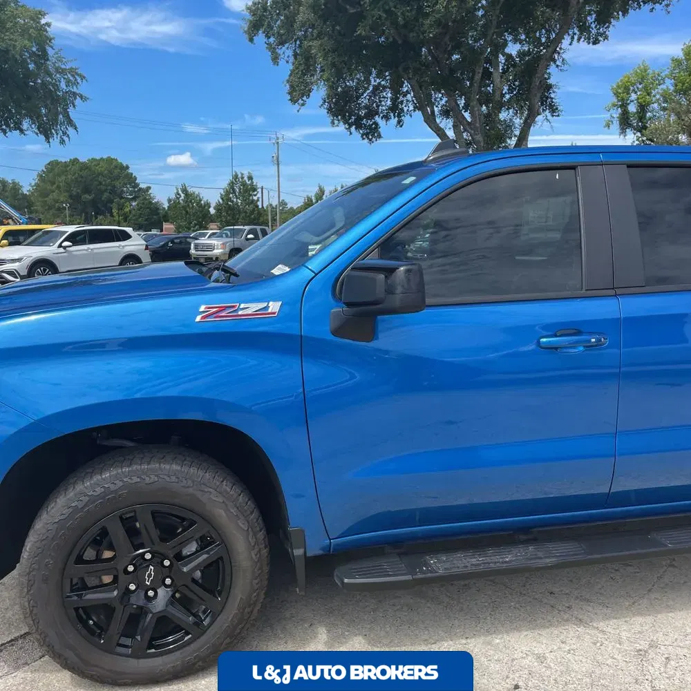 2024 Chevrolet Silverado 1500 RST