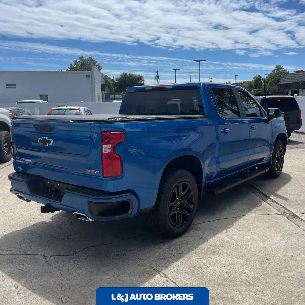 2024 Chevrolet Silverado 1500 RST