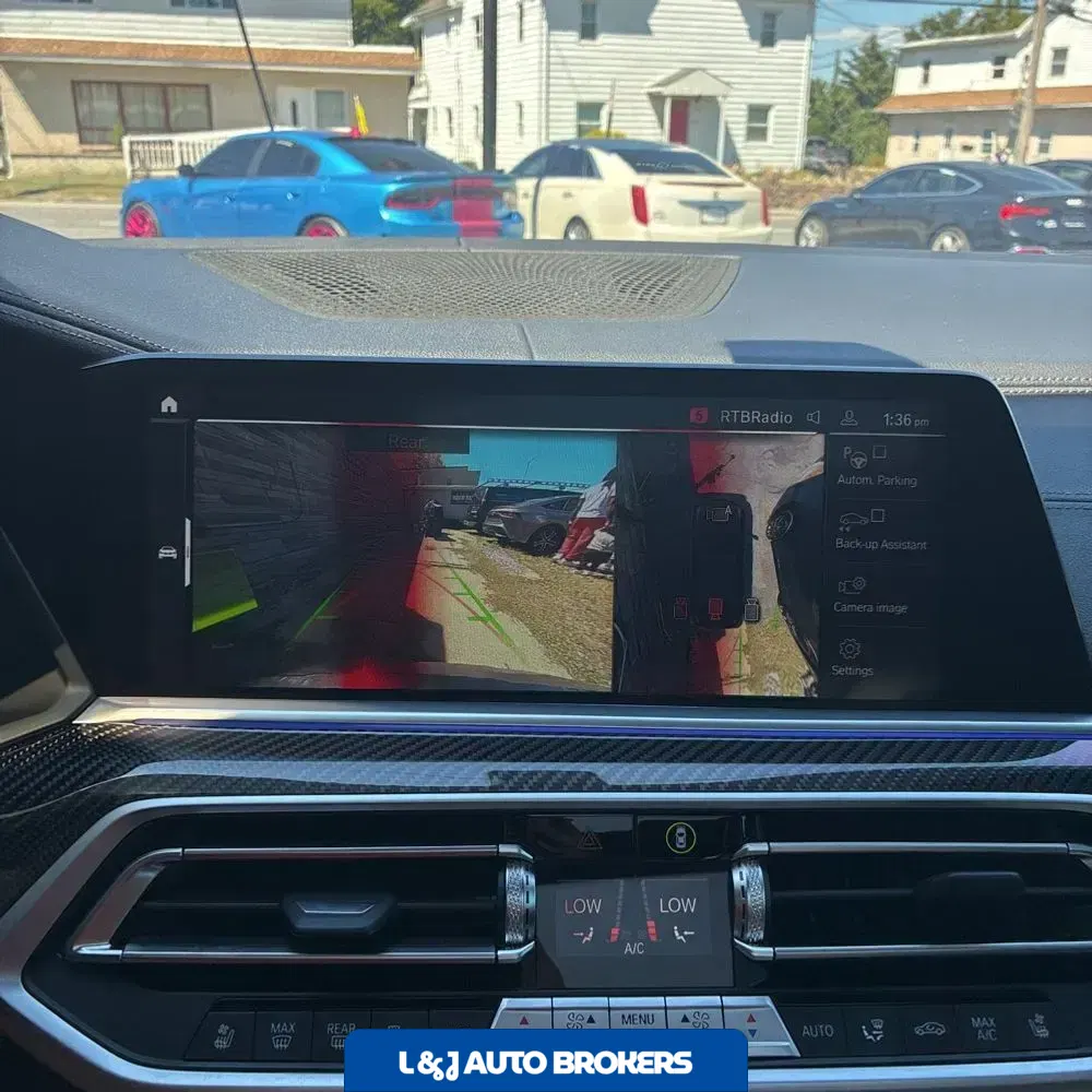 2023 BMW X6 M50i