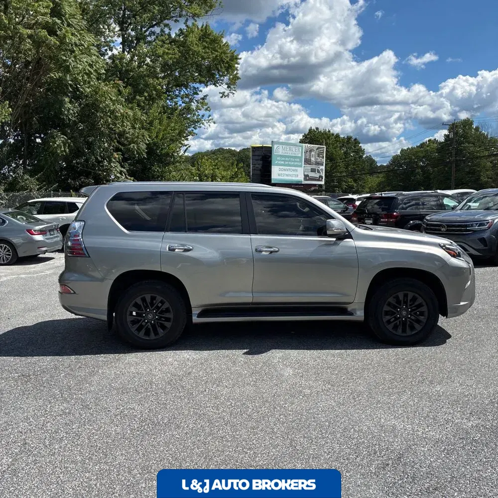 2023 Lexus GX 460 Base