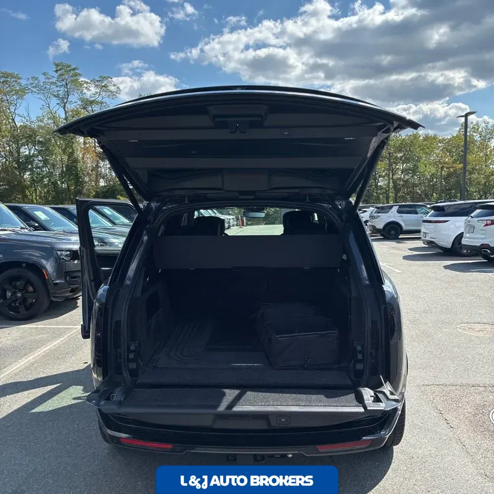 2024 Land Rover Range Rover P530 Autobiography