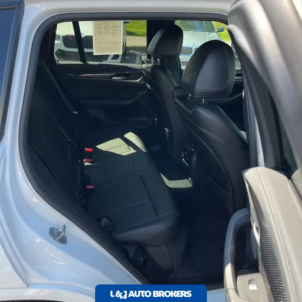 2024 BMW X3 M40i