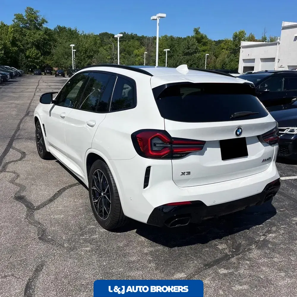 2024 BMW X3 M40i
