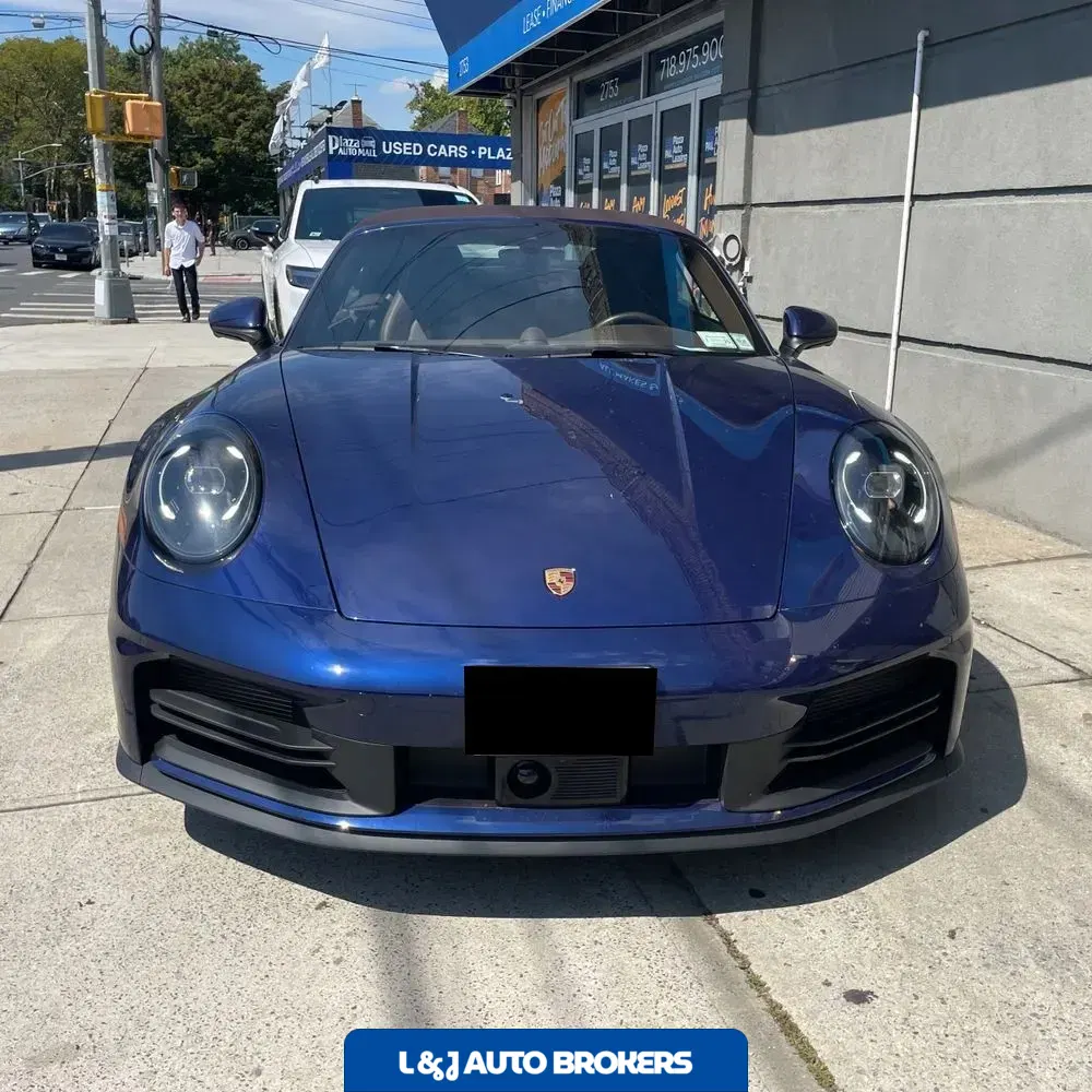 2025 Porsche 911 Carrera