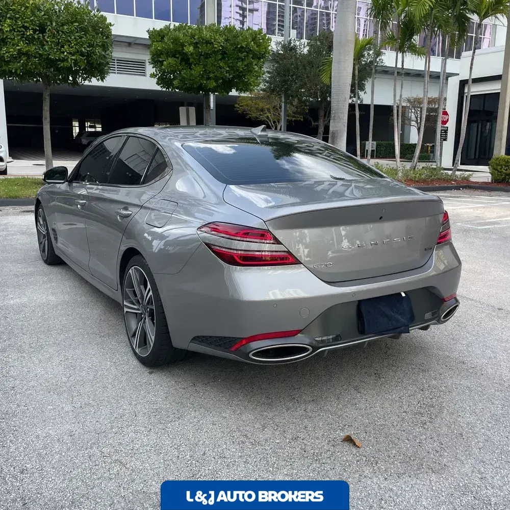 2025 Genesis G70 3.3T Sport Prestige