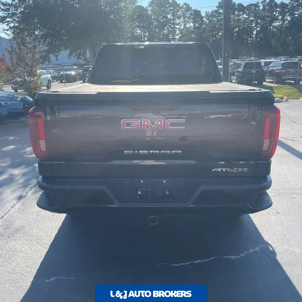 2024 GMC Sierra 1500 AT4X
