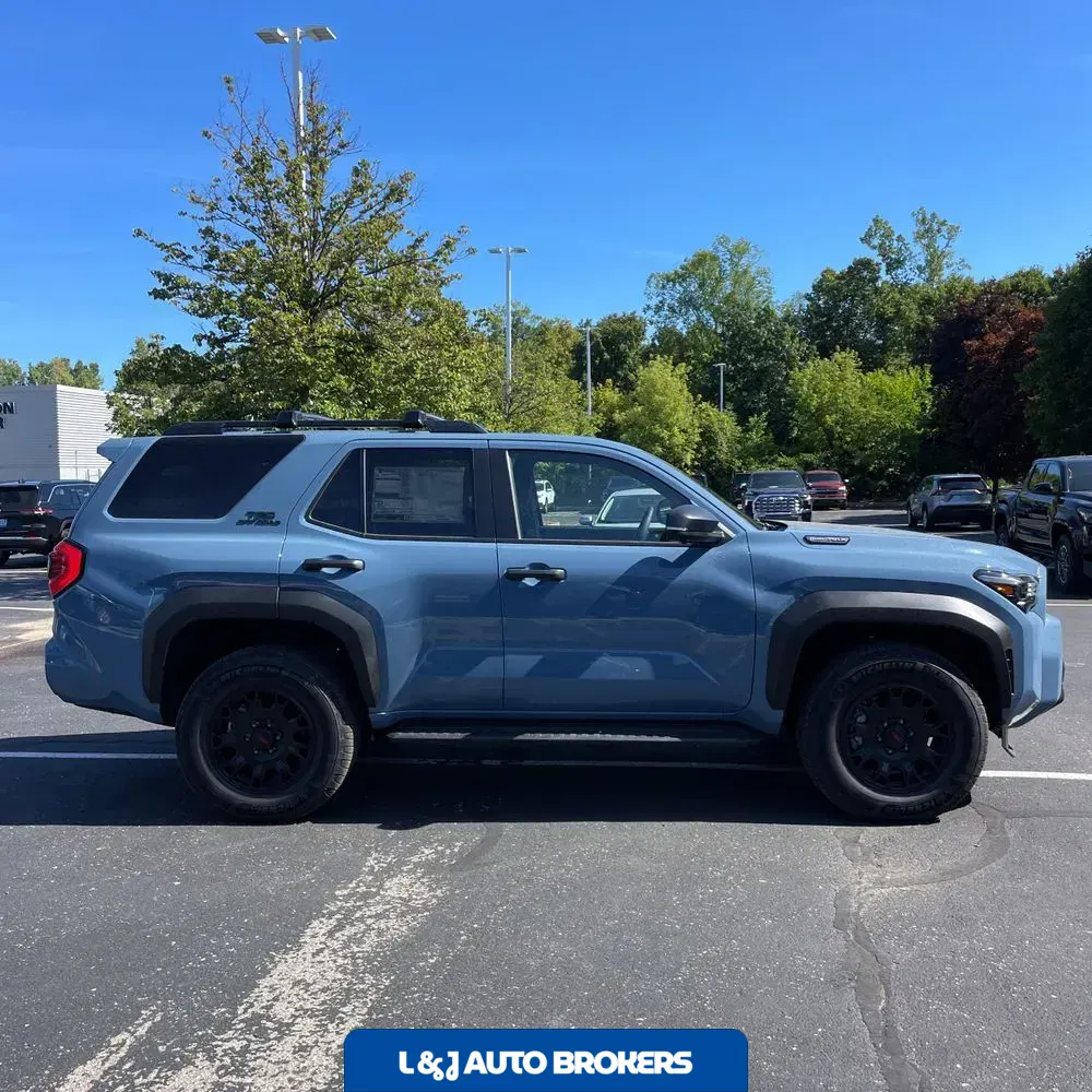 2025 Toyota 4Runner TRD Off-Road Premium HV