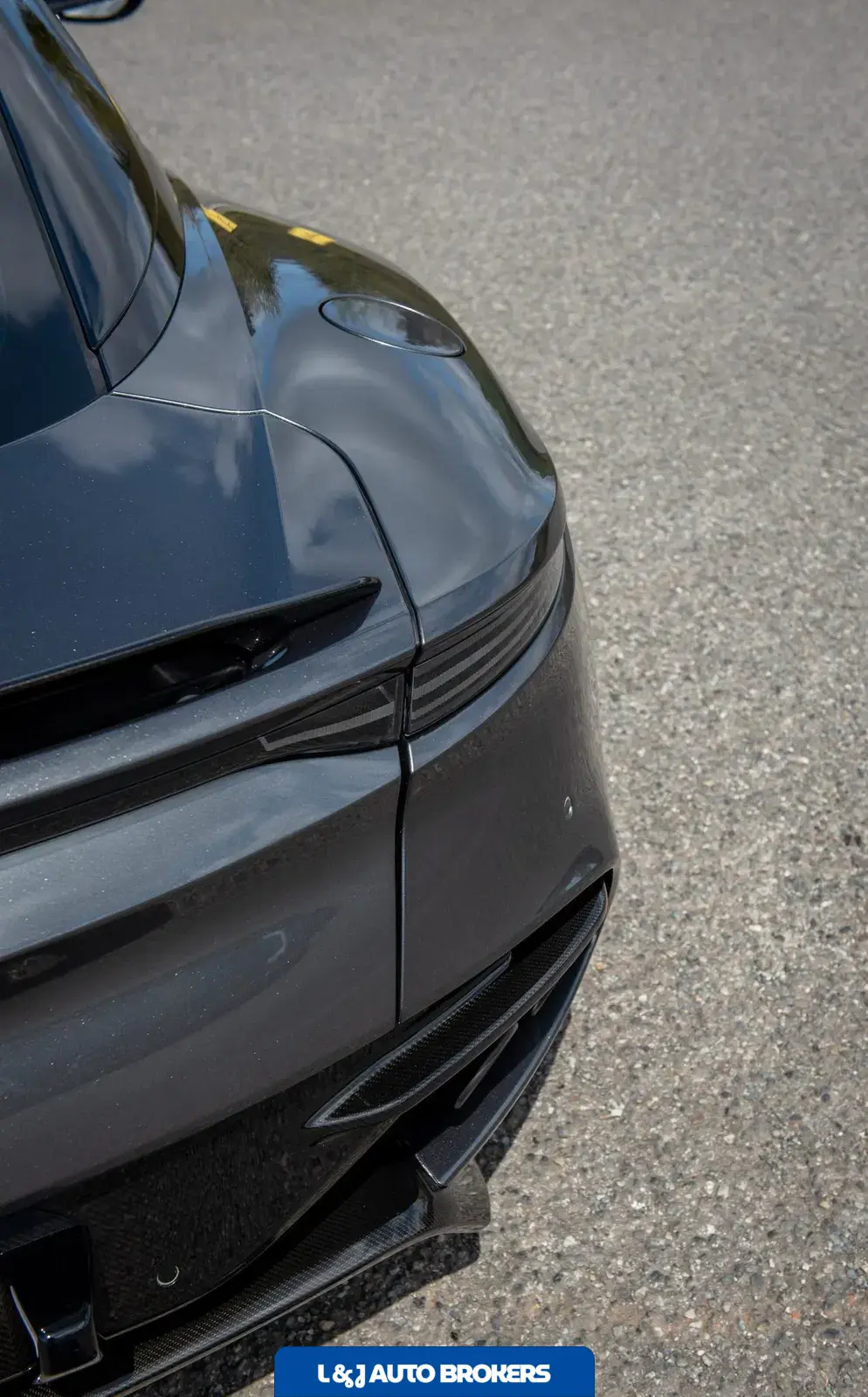 2019 Aston Martin DBS Superleggera Coupe