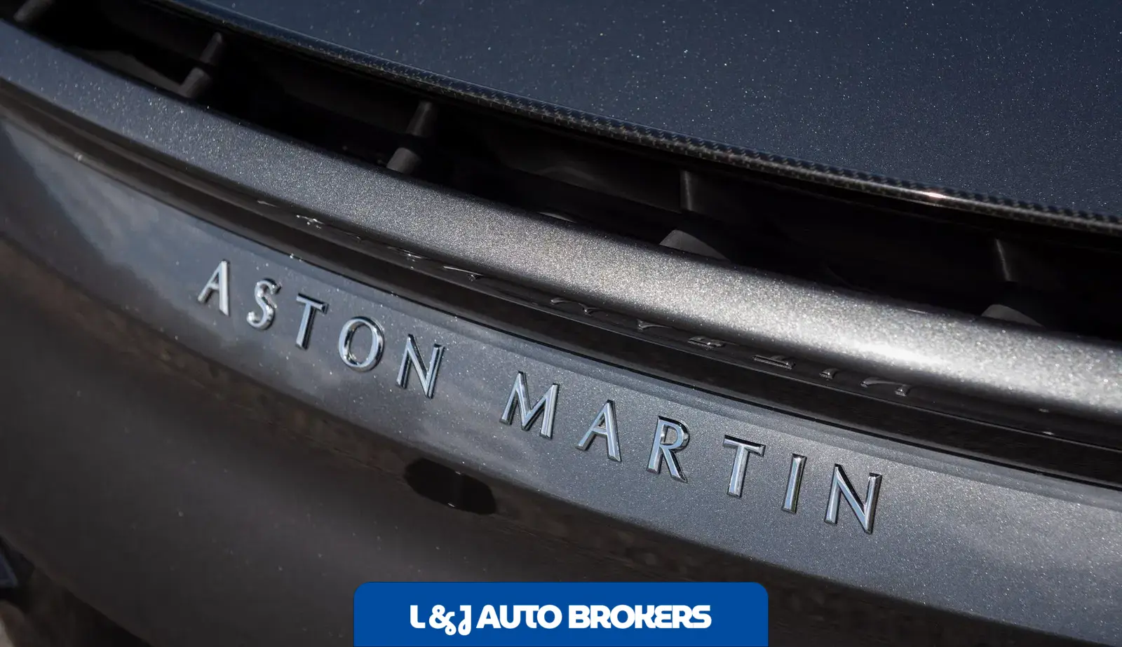 2019 Aston Martin DBS Superleggera Coupe
