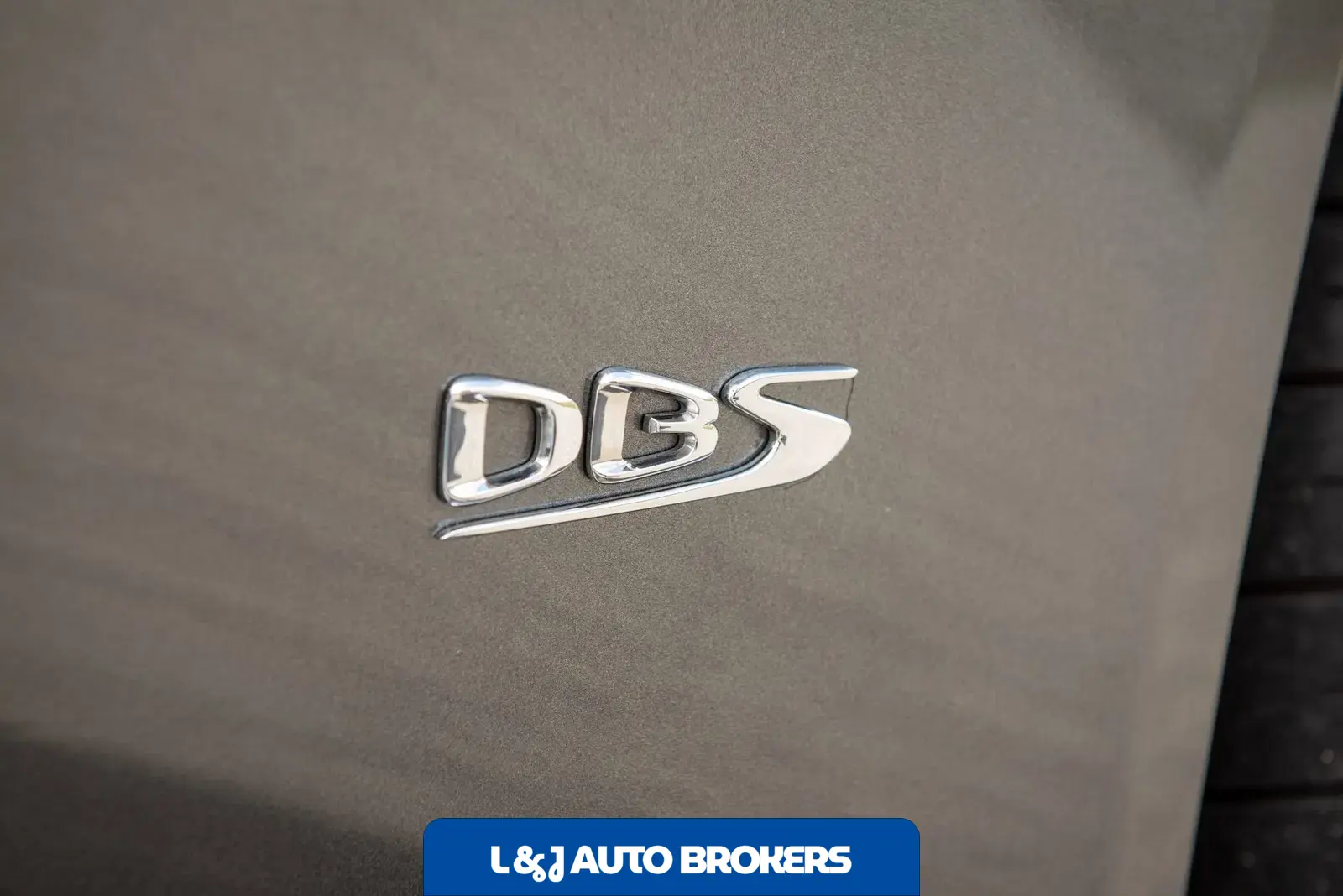 2019 Aston Martin DBS Superleggera Coupe