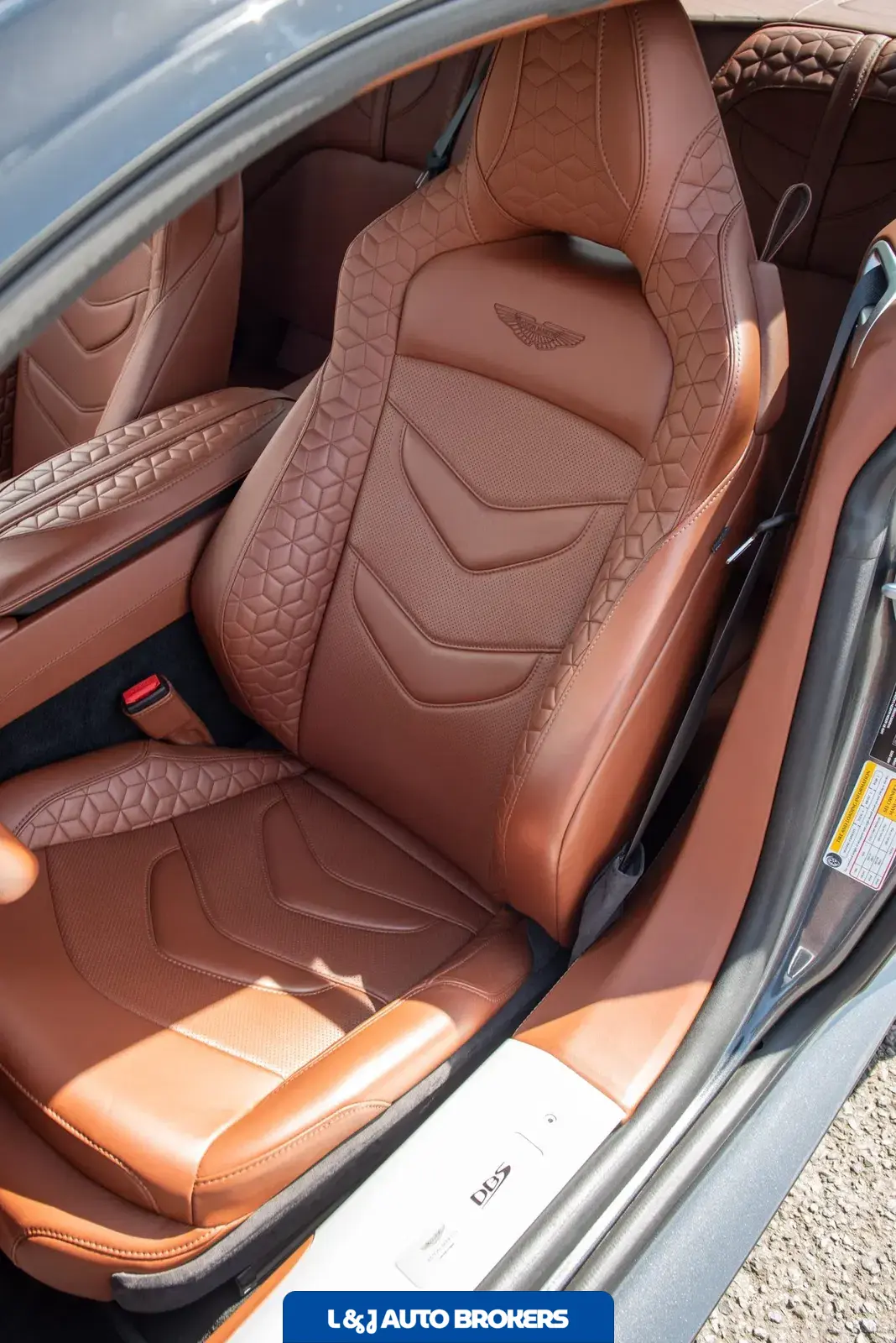 2019 Aston Martin DBS Superleggera Coupe