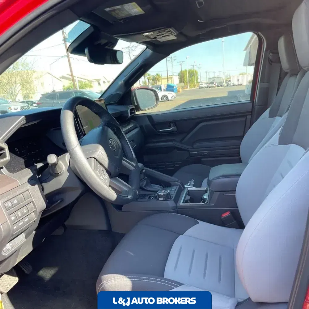 2025 Toyota Tacoma TRD Off-Road