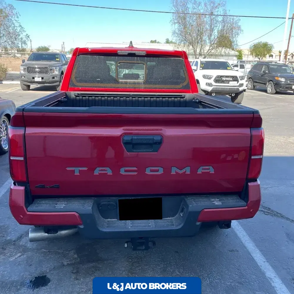 2025 Toyota Tacoma TRD Off-Road