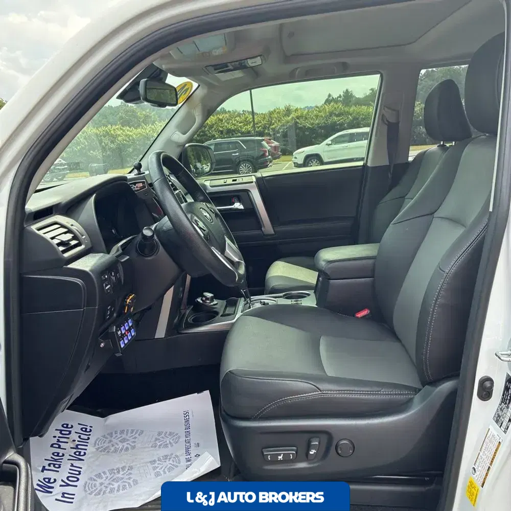2024 Toyota 4Runner SR5 Premium