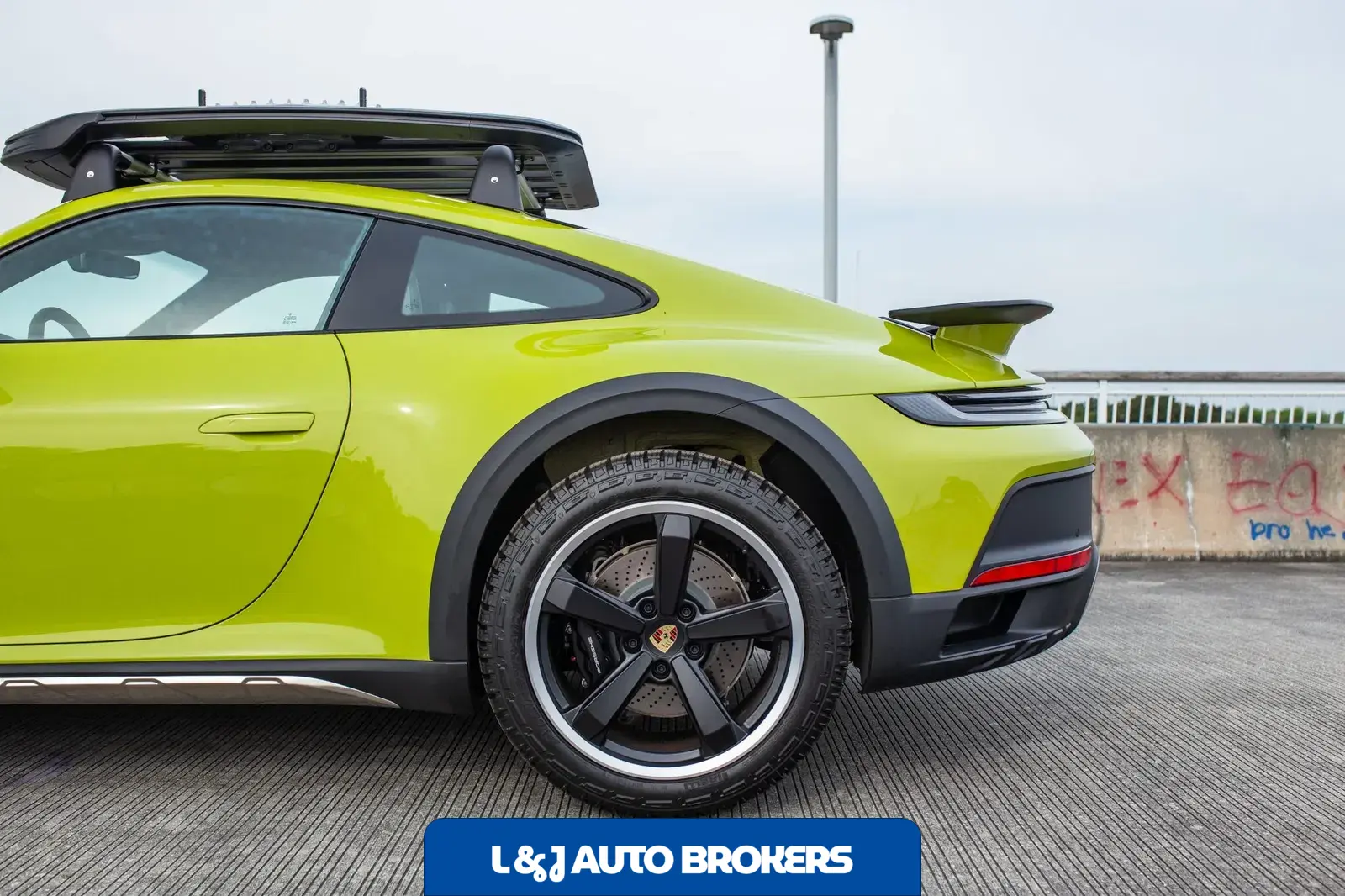 2024 Porsche 911 Dakar