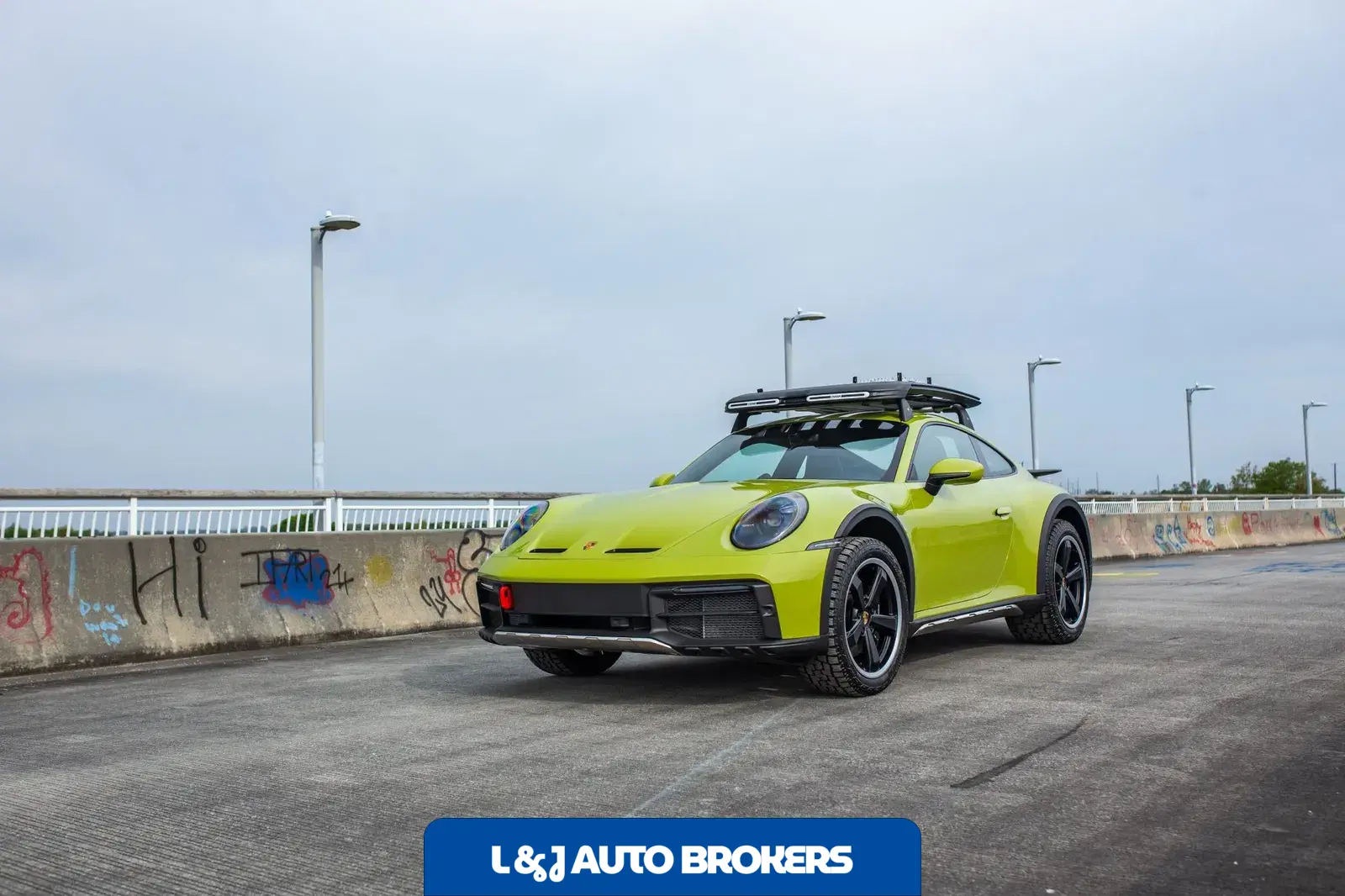 2024 Porsche 911 Dakar