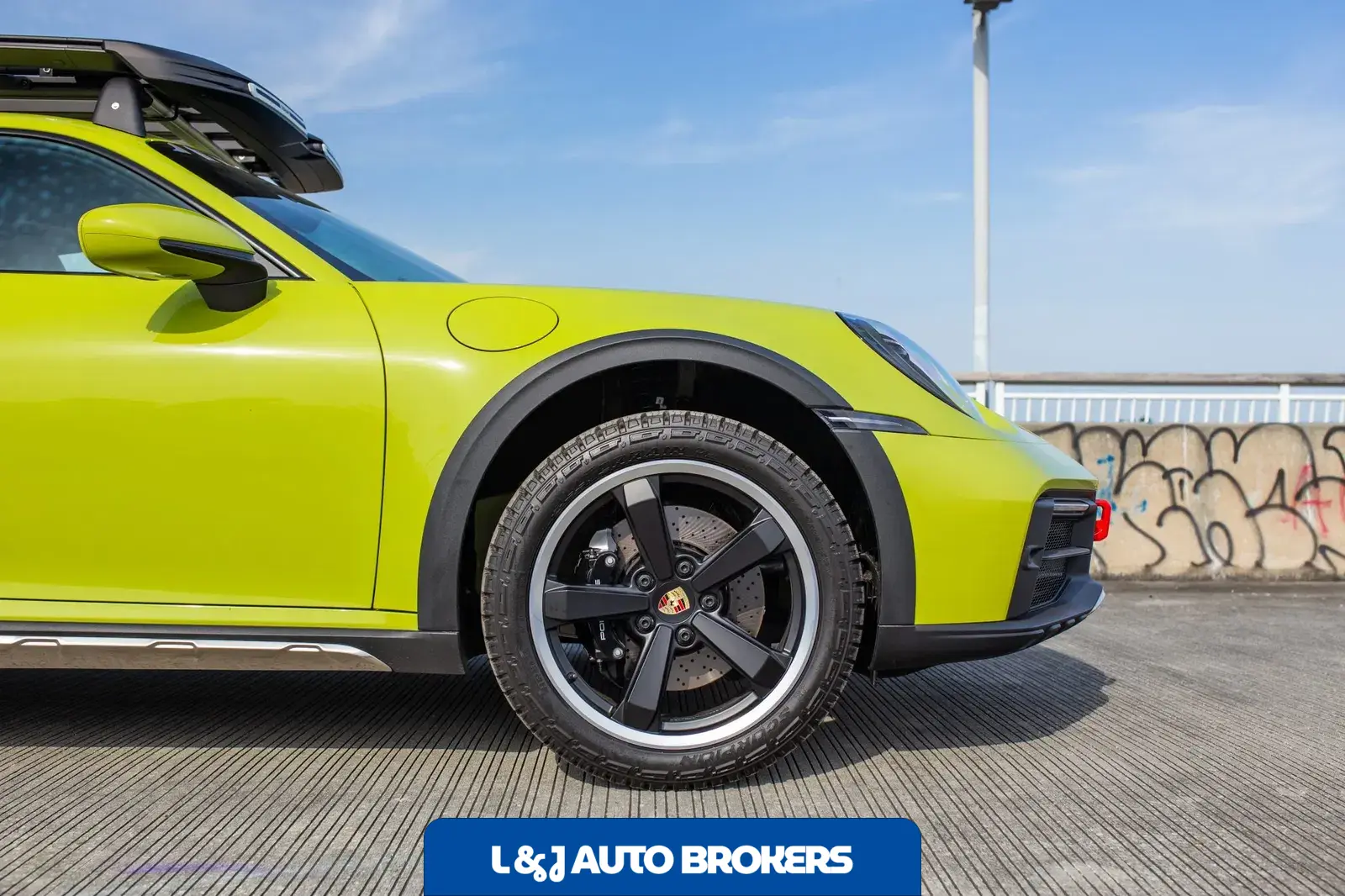 2024 Porsche 911 Dakar