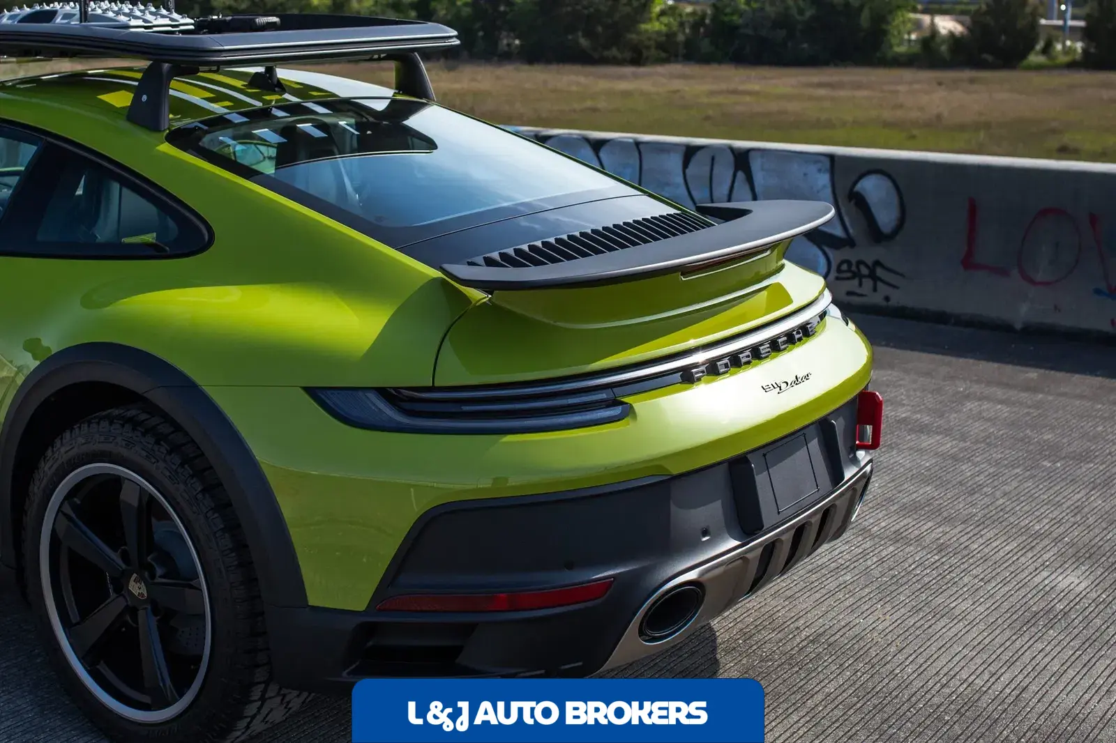 2024 Porsche 911 Dakar