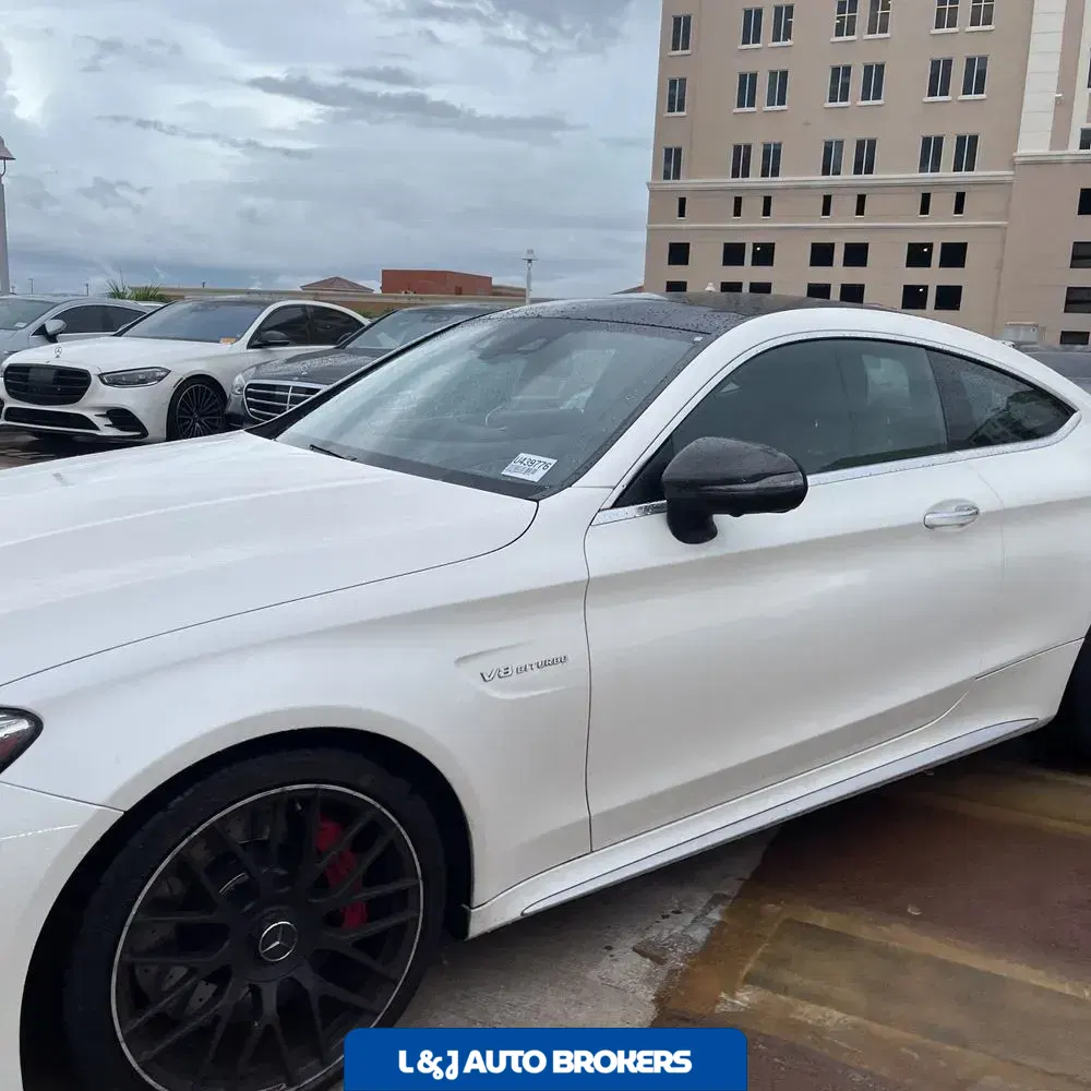 2017 Mercedes-Benz C-Class AMG C 63 S