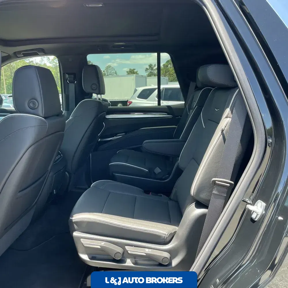 2025 Cadillac Escalade Premium Luxury