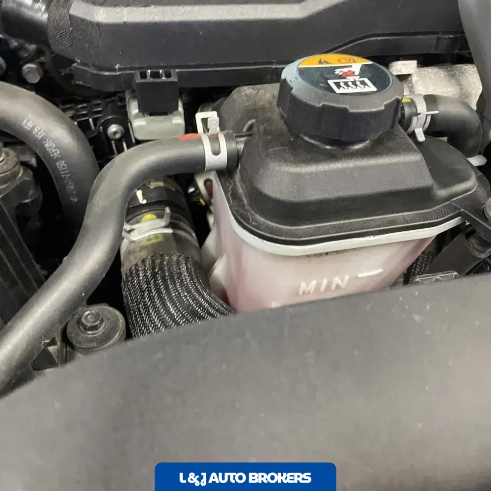 2023 Genesis G90 3.5T e-Supercharger