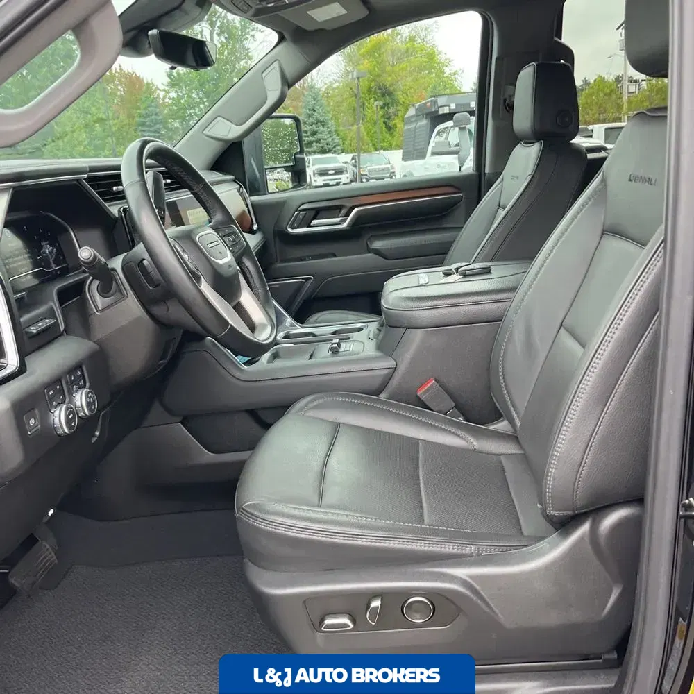 2024 GMC Sierra 2500HD Denali