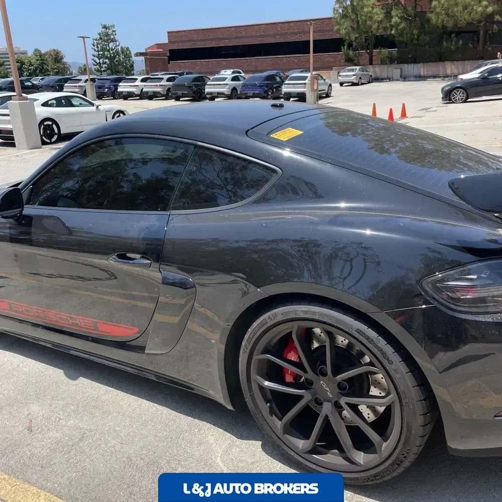 2020 Porsche 718 Cayman GT4