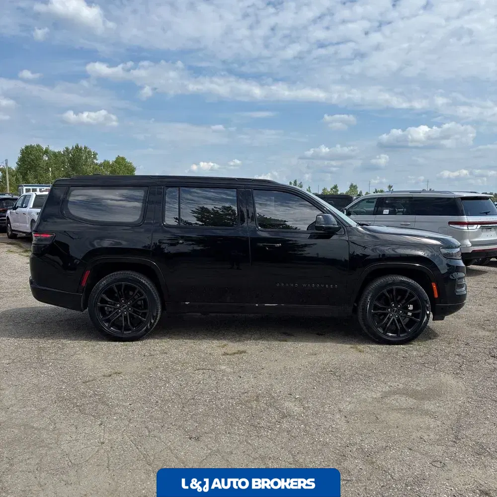 2023 Jeep Grand Wagoneer Series II Obsidian